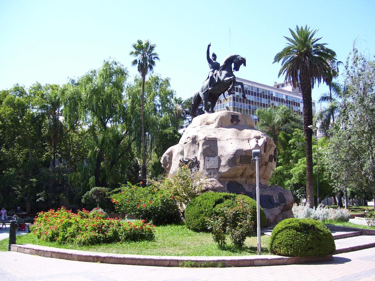 Hotel Zamora Mendoza Buitenkant foto