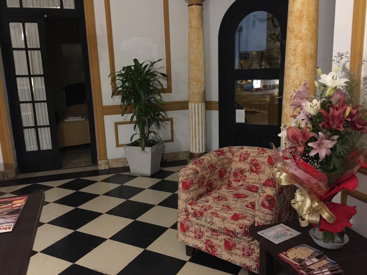Hotel Zamora Mendoza Buitenkant foto
